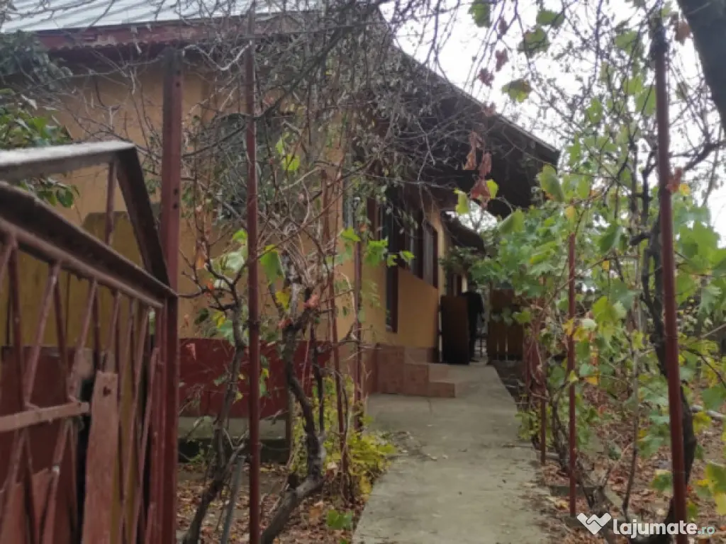 Casă de vânzare in Loc. Saraiu, Harsova