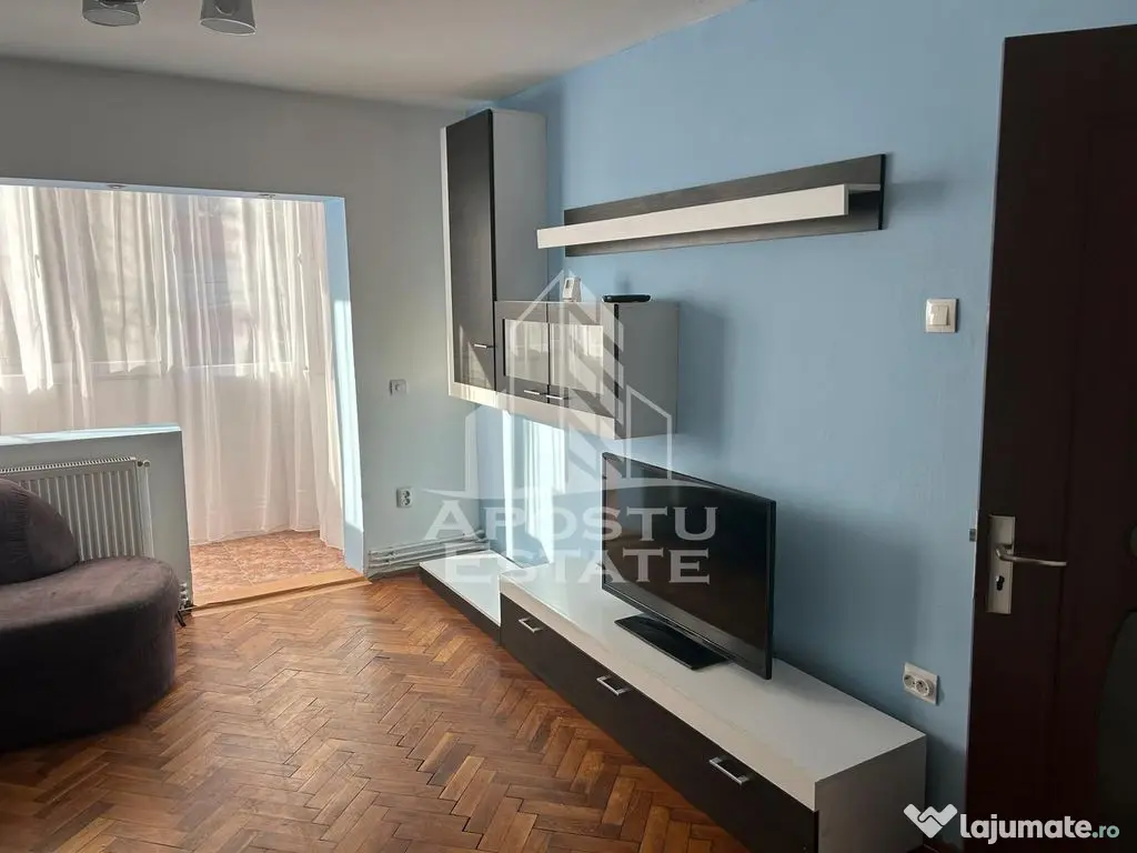 Apartament 3 camere, centrala proprie, zona Dambovita.