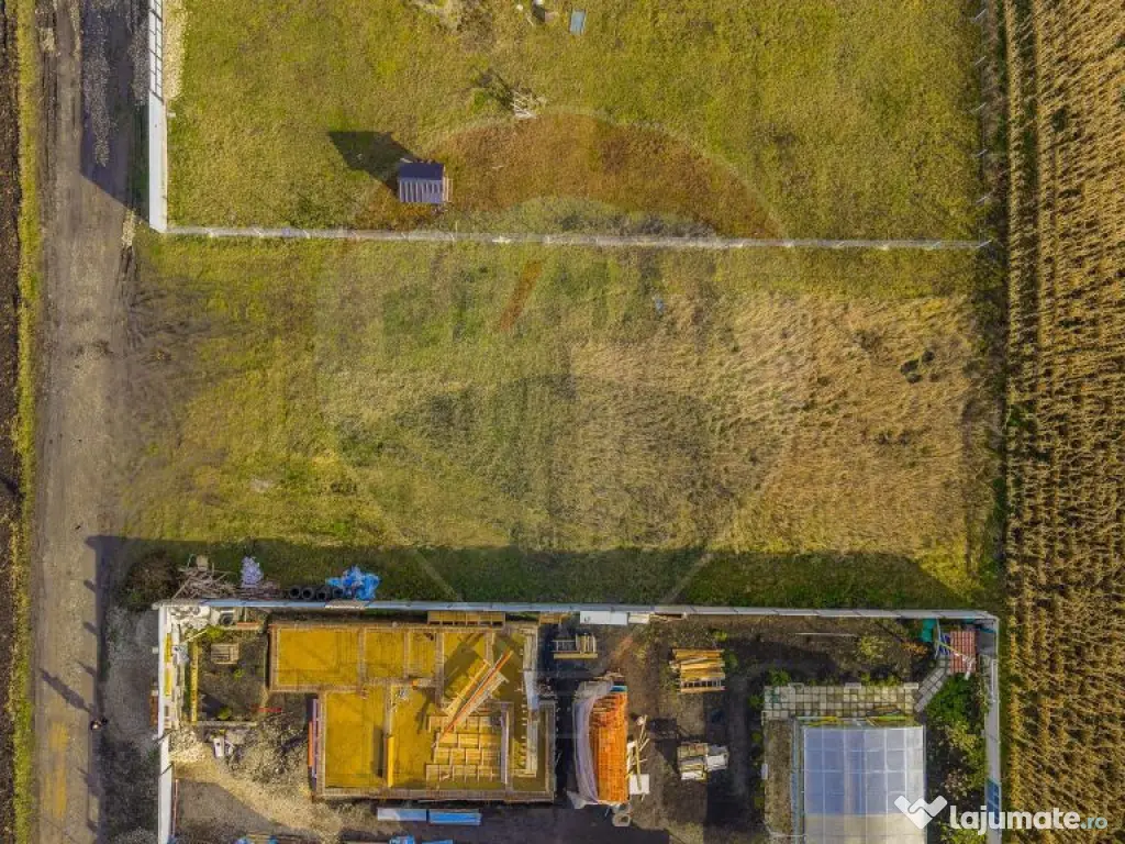 Teren intravilan 800mp Bod / Strada Iasomiei/ zona agreme...