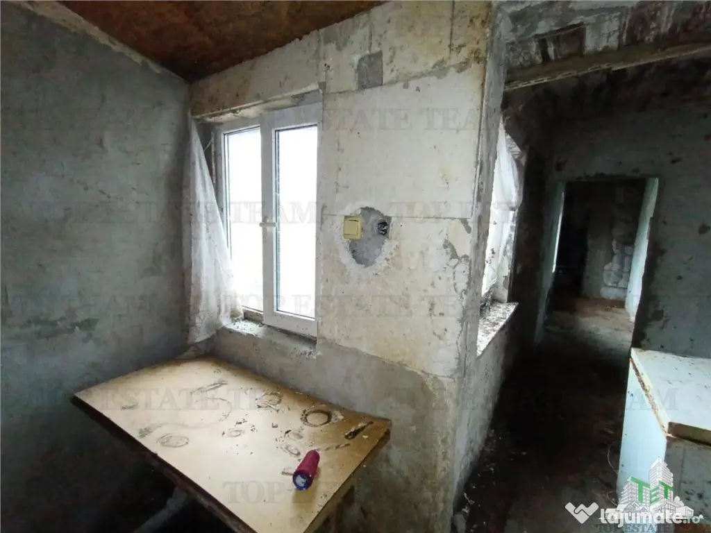 Casa demolabila pe teren intravilan de 234 mp in Bucuresti z 