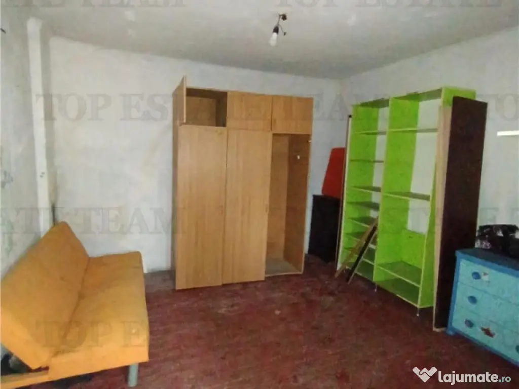 Casa demolabila pe teren intravilan de 234 mp in Bucuresti z 