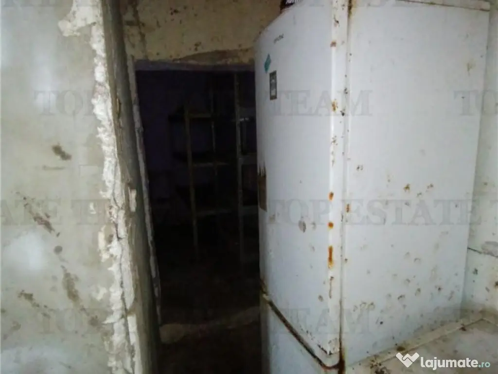 Casa demolabila pe teren intravilan de 234 mp in Bucuresti z 