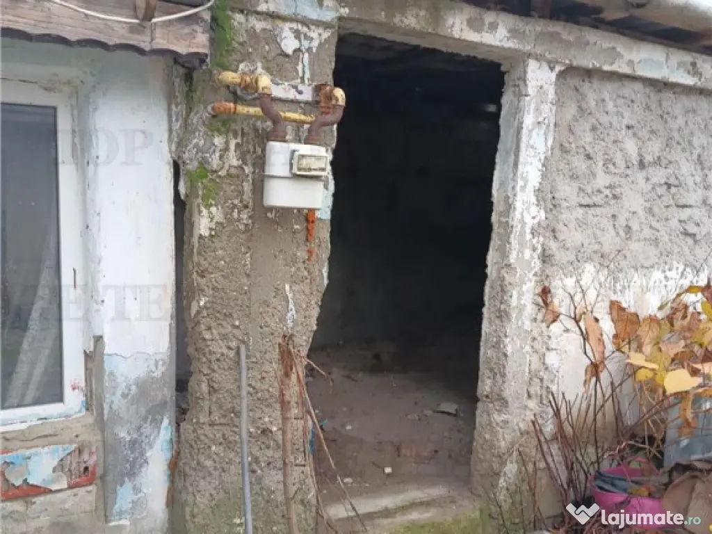 Casa demolabila pe teren intravilan de 234 mp in Bucuresti z 