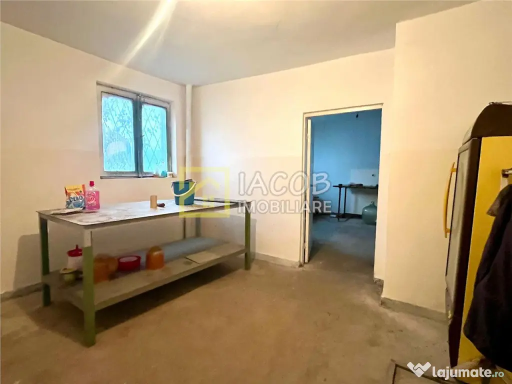 Spatiu productie (fosta moara) cu anexe, Buhoci, Bacau 