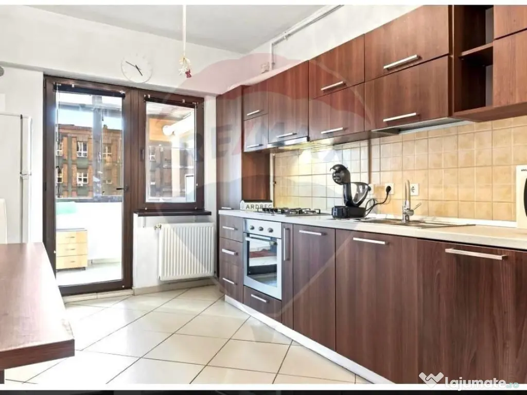 Apartament 2 camere si centrala proprie de inchiriat - zo... 