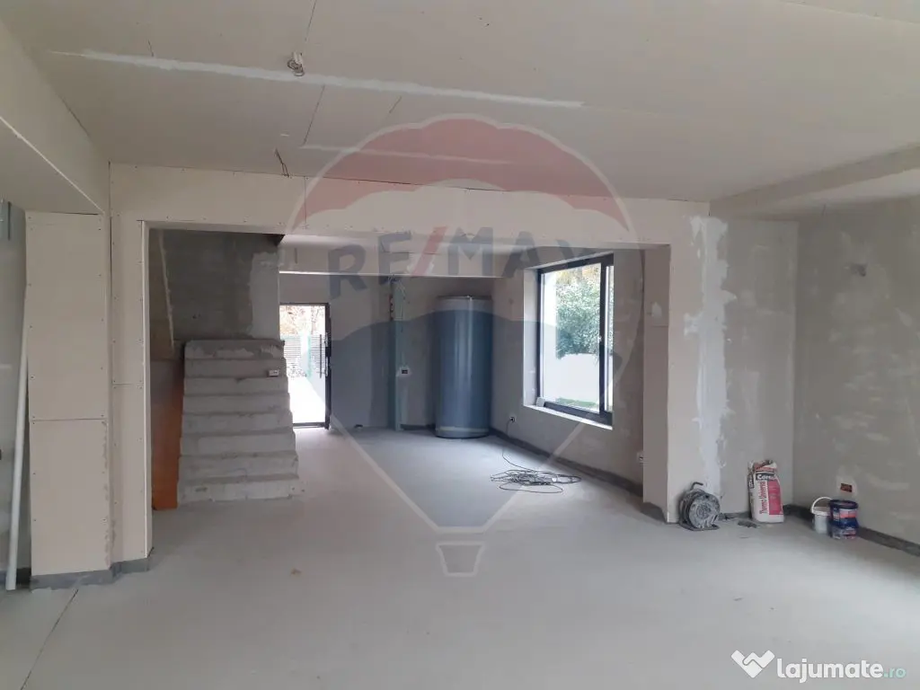 Vila D+P+E+M, 8 camere, 520 mp, Mogosoaia/Ilfov 