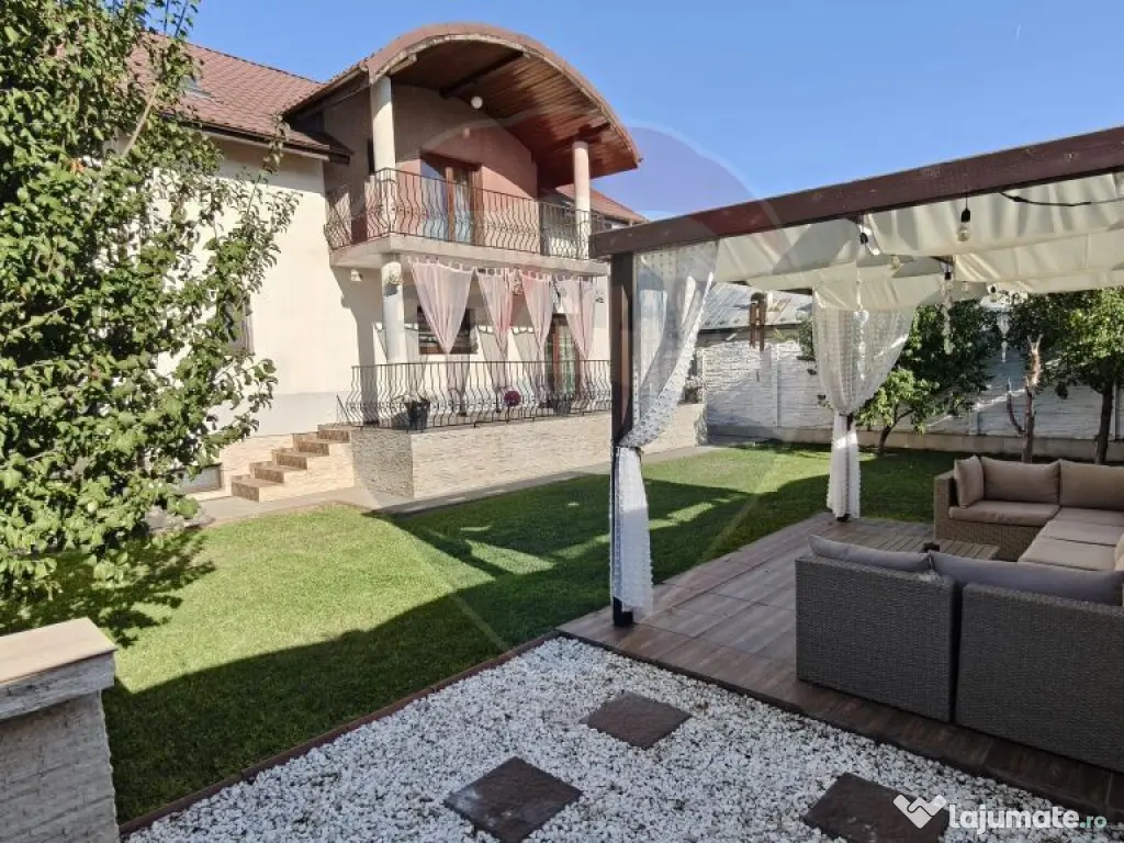 DE VANZARE Vila cu piscina Zona Colentina 