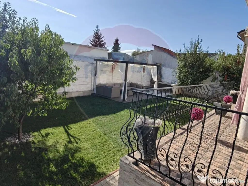 DE VANZARE Vila cu piscina Zona Colentina 