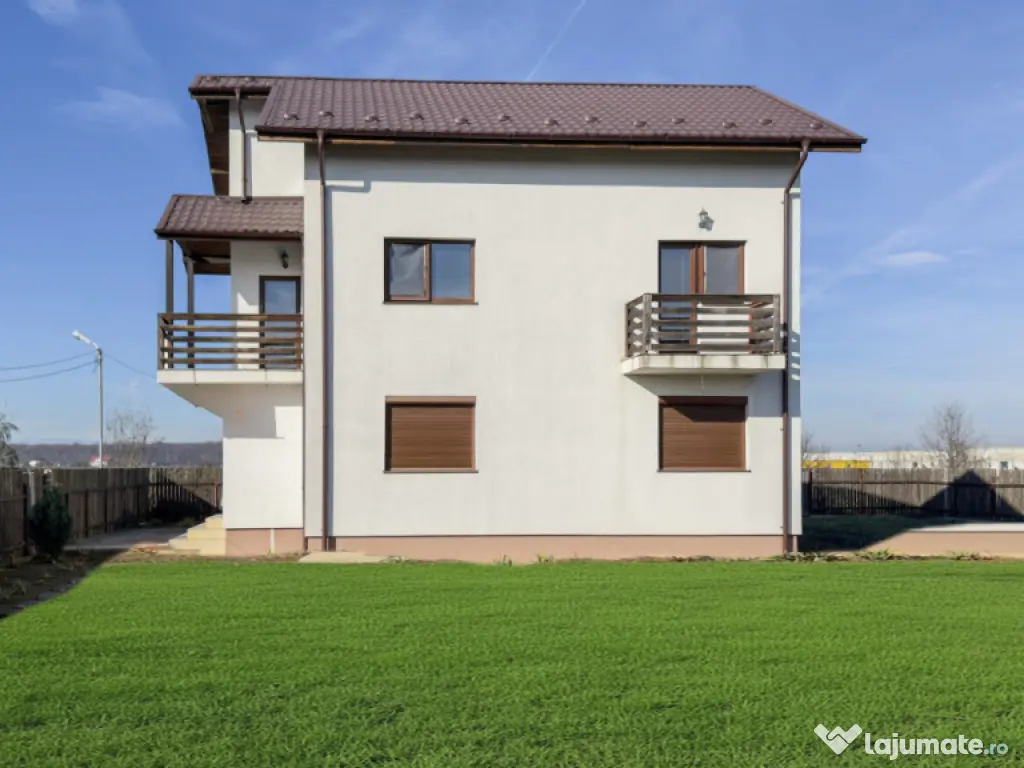 Vila vanzare Sabareni , teren 1876 mp 