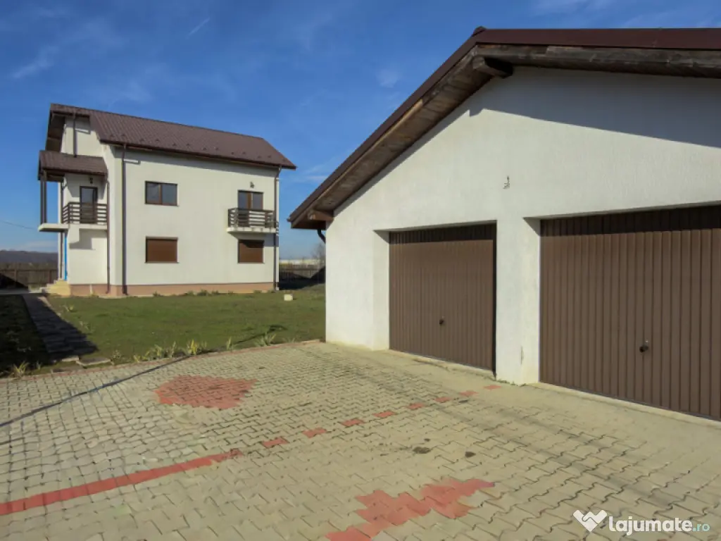 Vila vanzare Sabareni , teren 1876 mp 