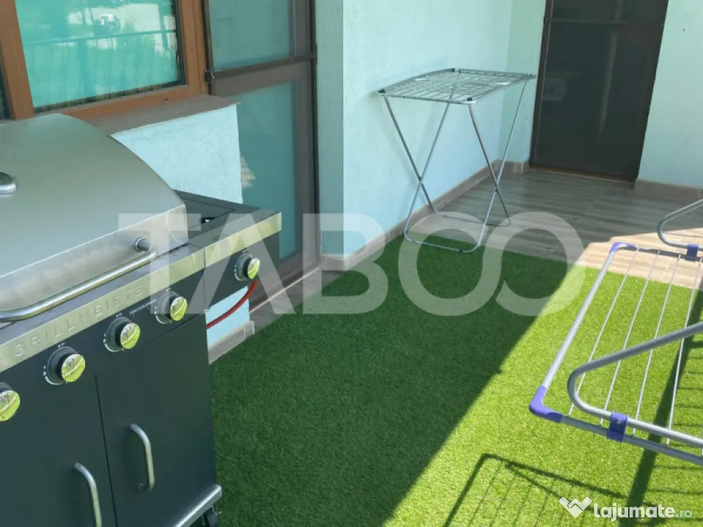 Apartament spatios de vanzare cu terasa si gratar in Arhitec