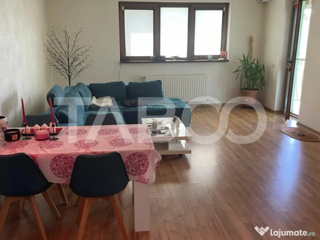 Apartament spatios de vanzare cu terasa si gratar in Arhitec
