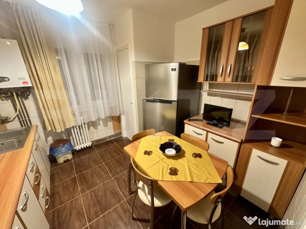 OCAZIE! Apartament cu 3 camere, 75 mp + garaj 20 mp - Deva