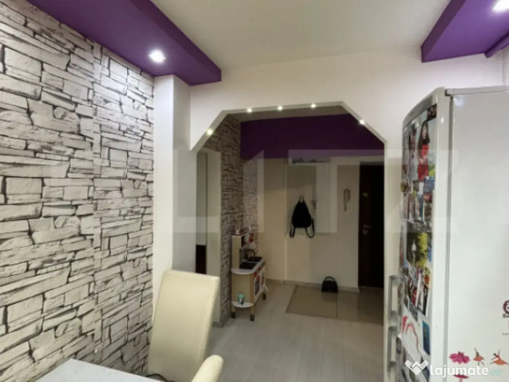 Apartament 2 camere, 50 mp, 2 balcoane, foarte aproape de FS