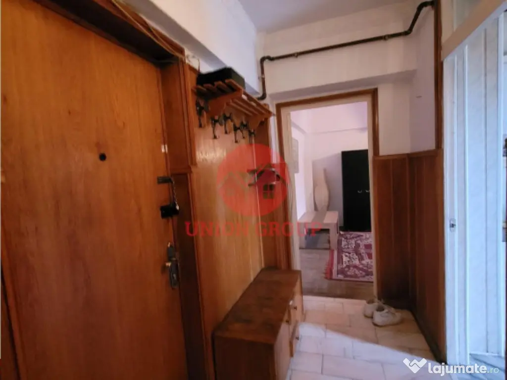 Apartament 2 camere, Decomandat, Vedere spre Casa de Cultura 