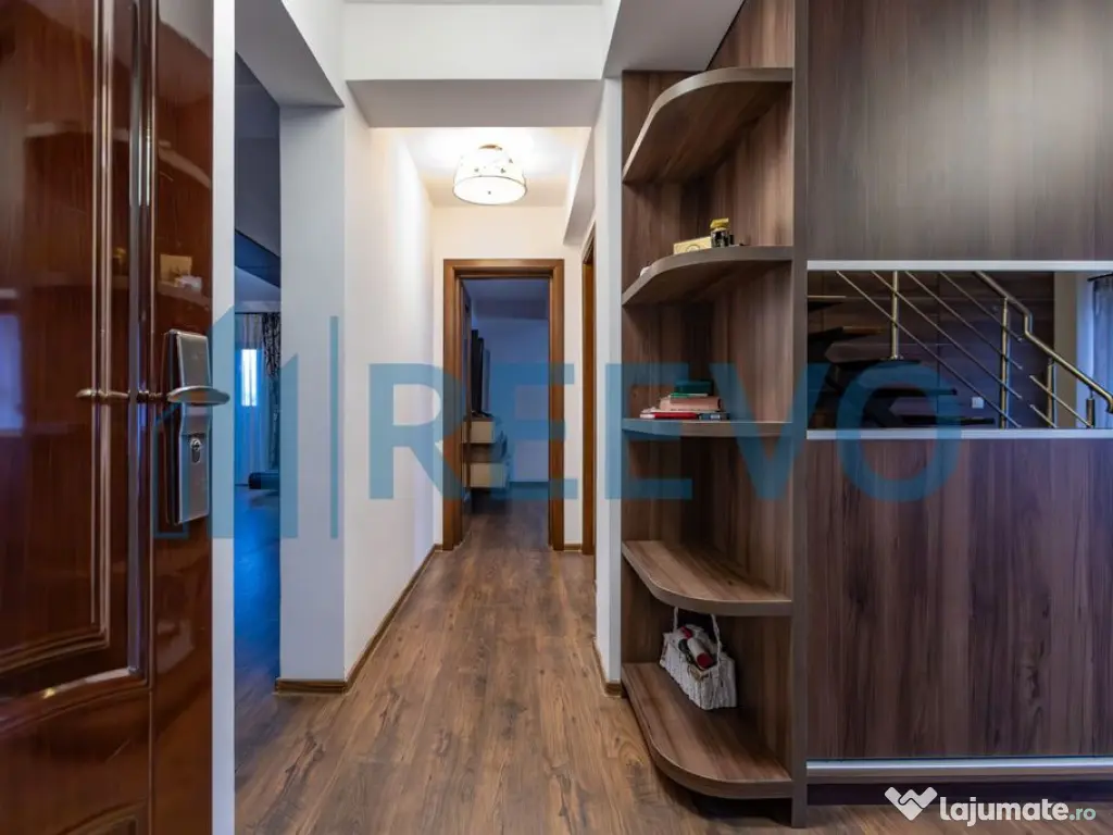 PENTHOUSE de vânzare, Grădina cu Magnolii+ 3 locuri de ... 