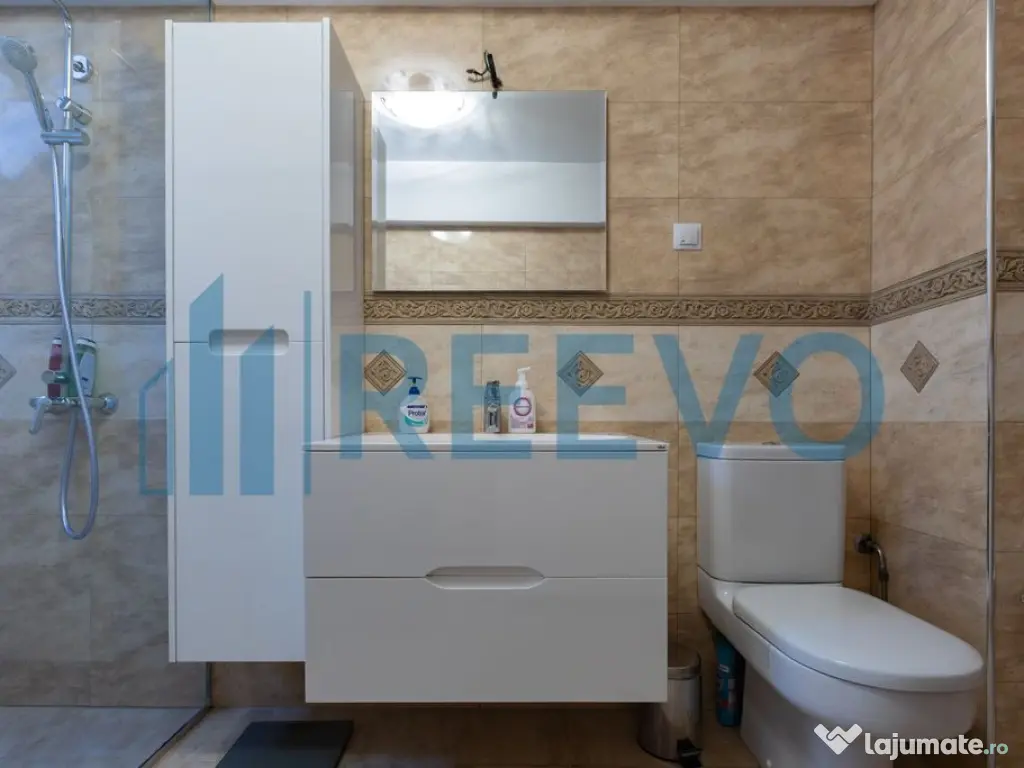 PENTHOUSE de vânzare, Grădina cu Magnolii+ 3 locuri de ... 