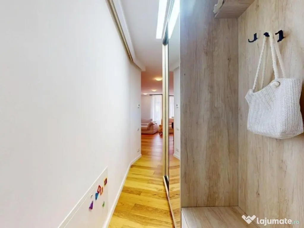 Apartament elegant 2 camere Ansamblu Carmen Sylva Unirii 