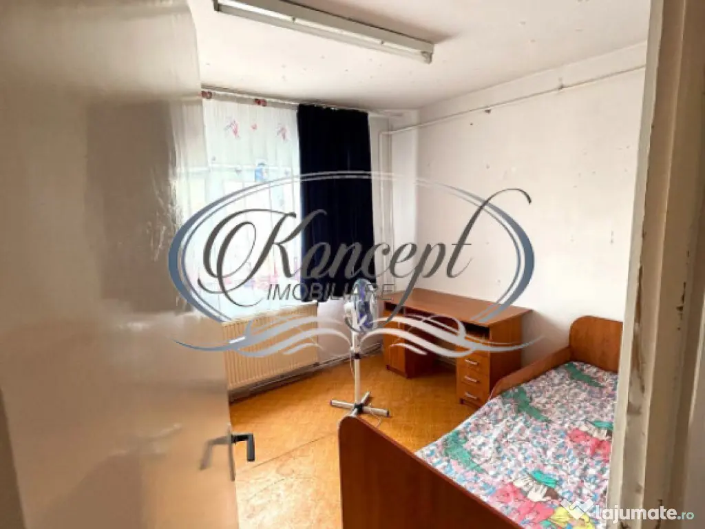 Apartament spatios si luminos cu priveliste spre oras, zona