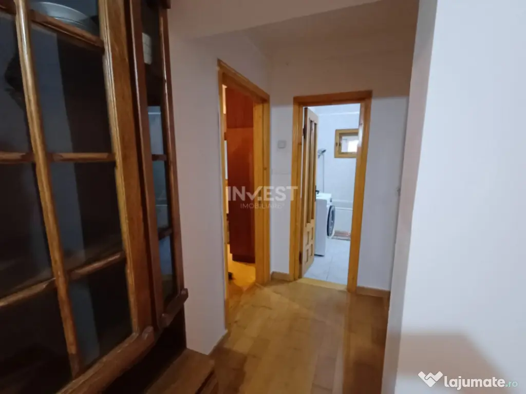 Apartament 3 camere, bloc tip vila, Zona Arcu
