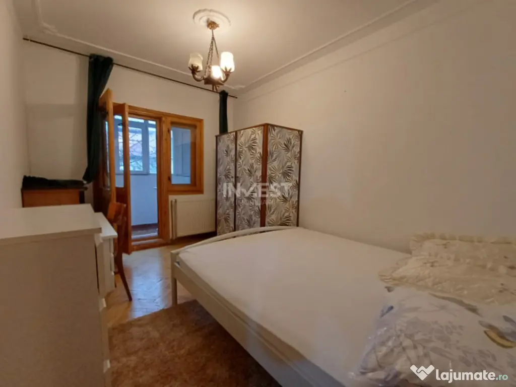 Apartament 3 camere, bloc tip vila, Zona Arcu