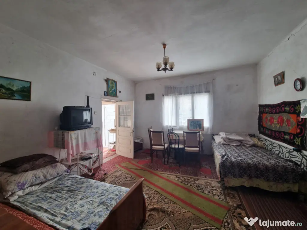 Casă + teren 2600 mp- Com. Negri- scop rezidențial sau ind 