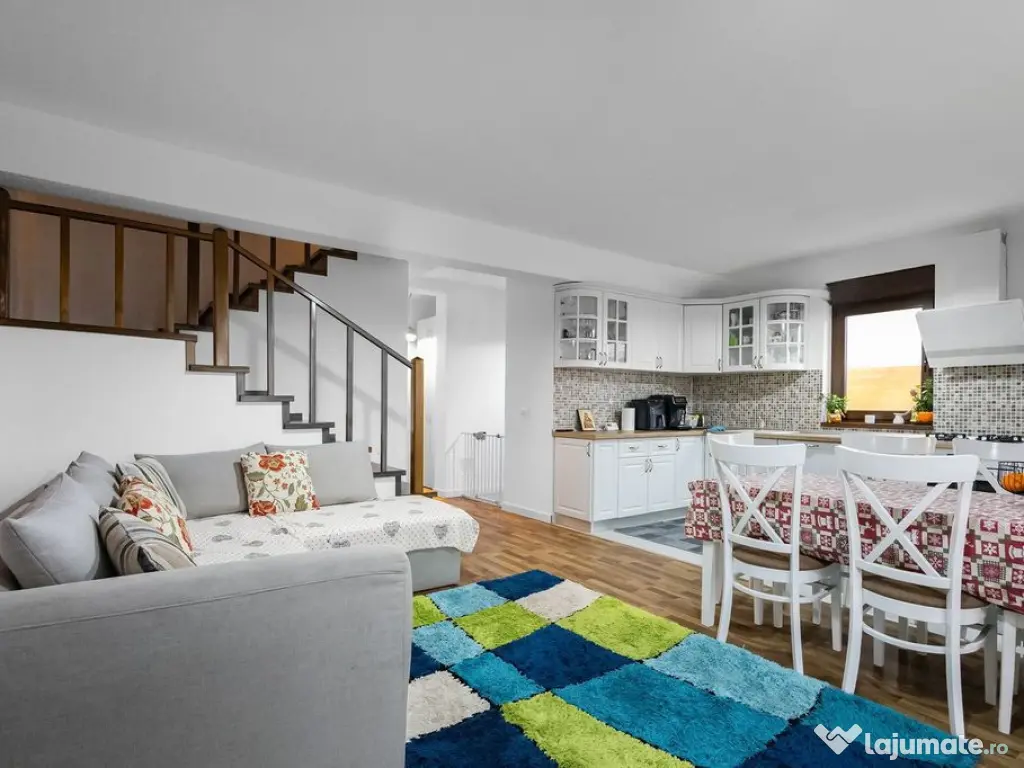 Casa individuala la pret de duplex langa padure | Comisio... 