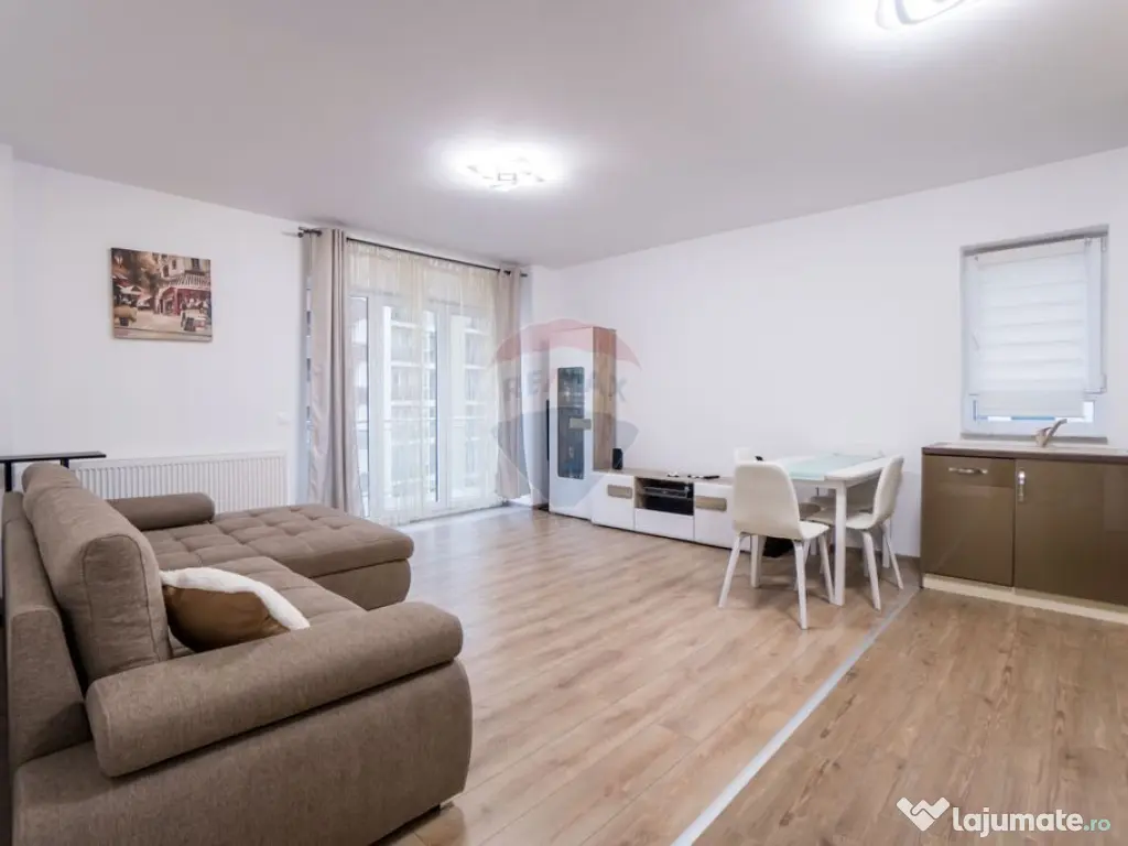 Apartament 3 camere cu 2 locuri de parcare si boxa Coresi 