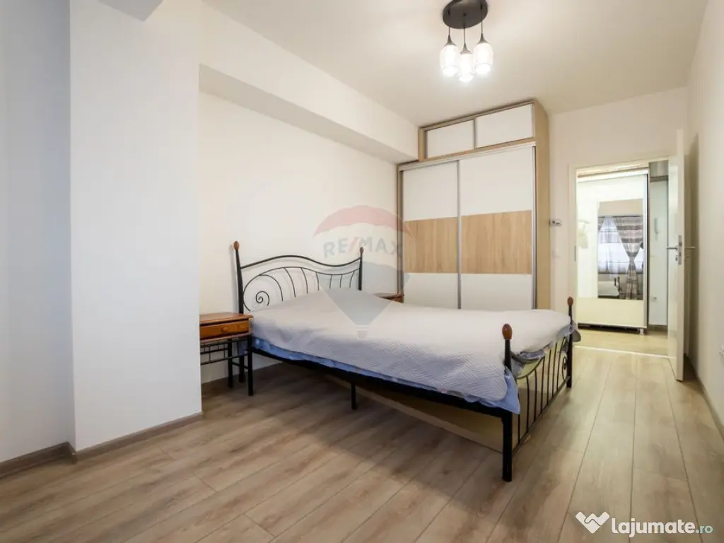 Apartament 3 camere cu 2 locuri de parcare si boxa Coresi 