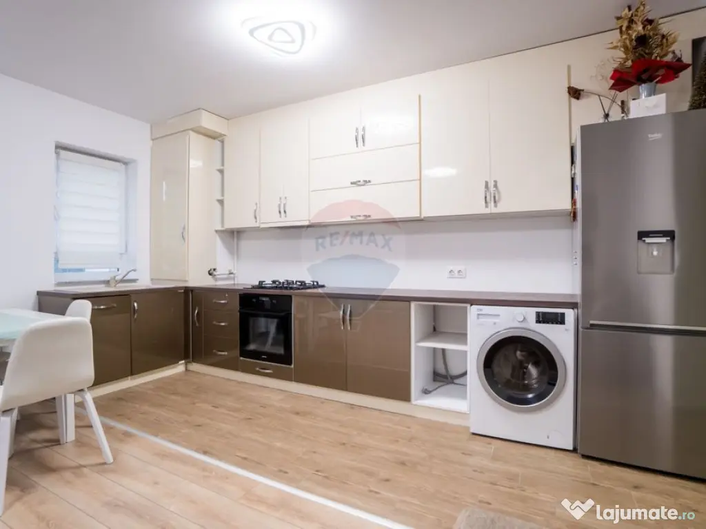 Apartament 3 camere cu 2 locuri de parcare si boxa Coresi 