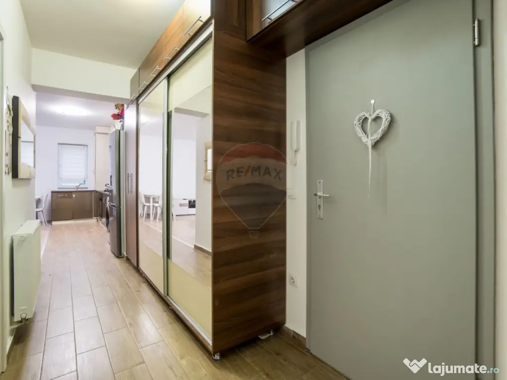 Apartament 3 camere cu 2 locuri de parcare si boxa Coresi 
