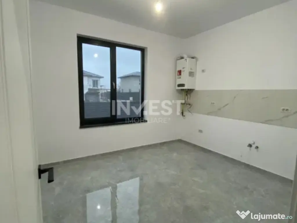 CASA INDIVIDUALA , 4 CAMERE, VALEA ADANCA, 5 DRUMURI 