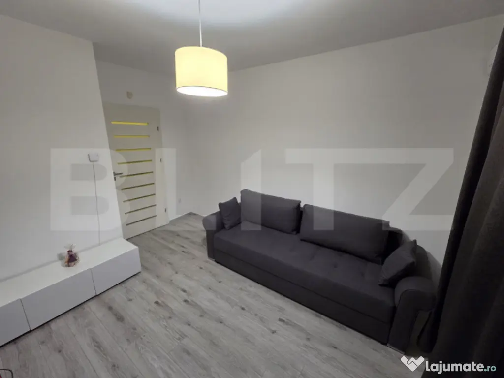 Apartament cu 3 cam, 78 mp, cu 2 bai, 2 balcoane si 2 parcar