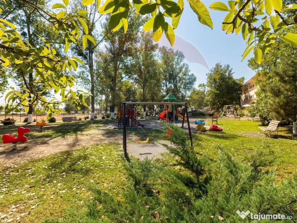 DE VANZARE Complex Hotelier Constanta | Mamaia | Plaja | ... 