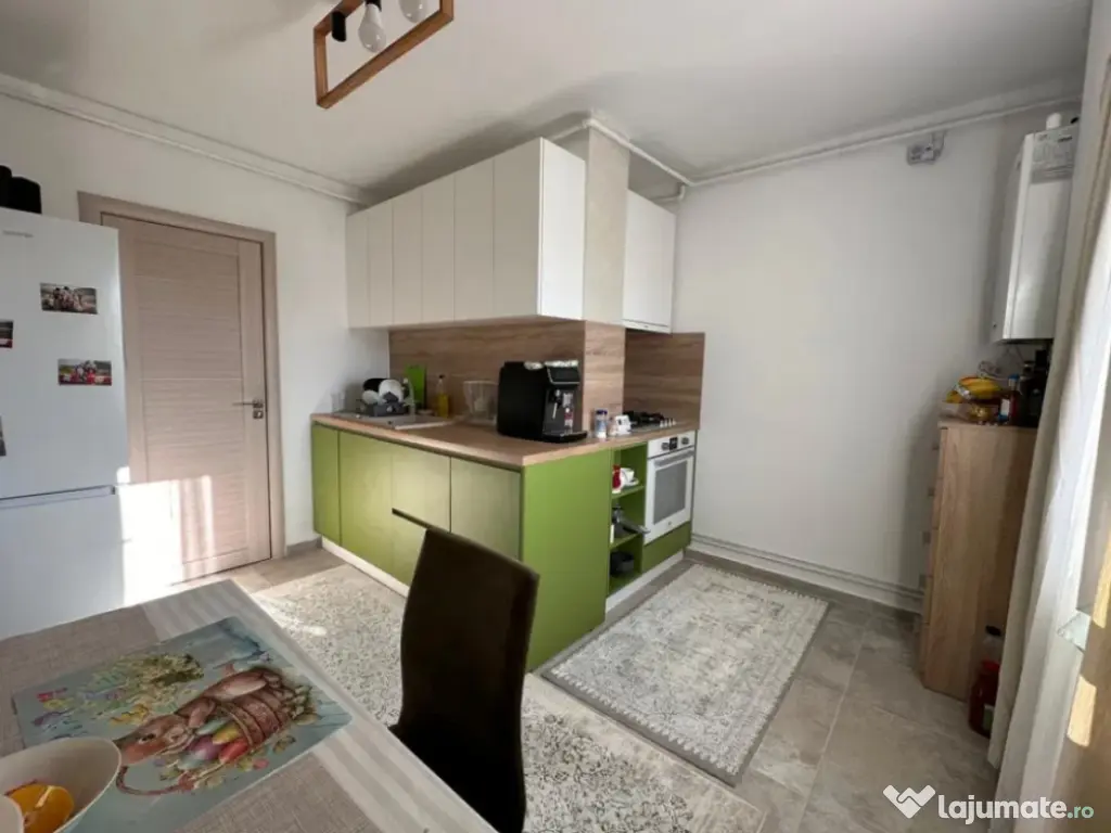 Apartament 2 camere, decomandat - zona Scriitorilor