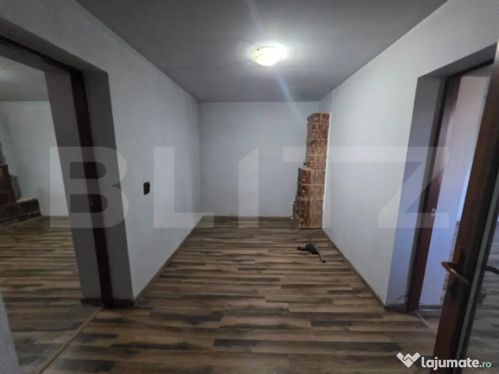 Casuta de vanzare, 149 mp utili, teren 1700 mp, Targoviste-z