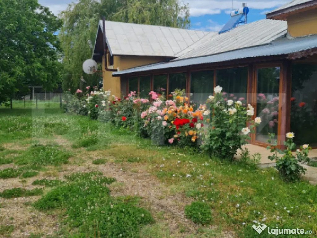 Casuta de vanzare, 149 mp utili, teren 1700 mp, Targoviste-z