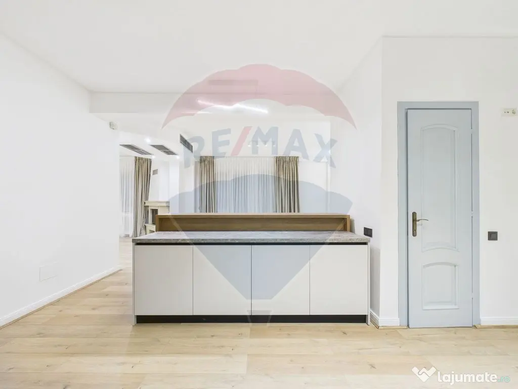 Casă / Vilă Pipera cu 7 camere de închiriat