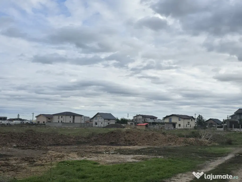 Teren de vanzare in Ovidiu