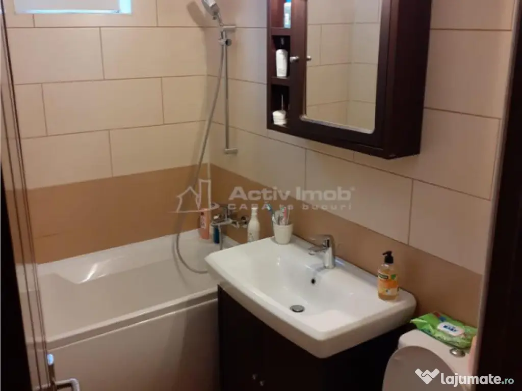 RESITA, CHIRIE, 3 CAM., MOBILAT UTILAT MODERN, MOROASA