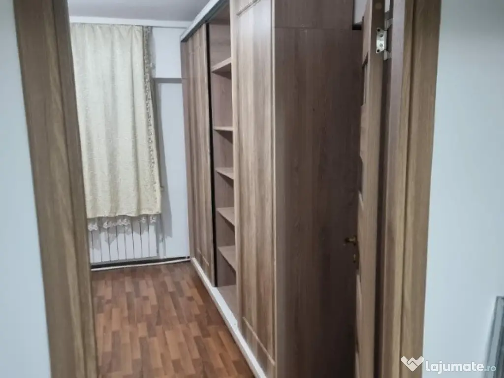 Apartament cu 2 camere decomandate zona Burdujeni