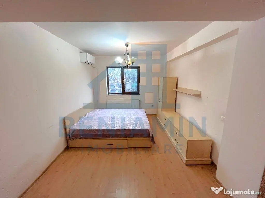 Apartament 3 camere decomandat etaj 1 an 2009 centrala pa...