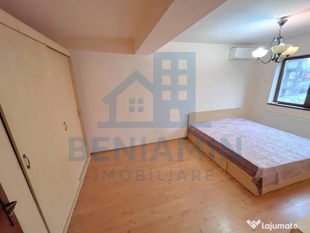 Apartament 3 camere decomandat etaj 1 an 2009 centrala pa...