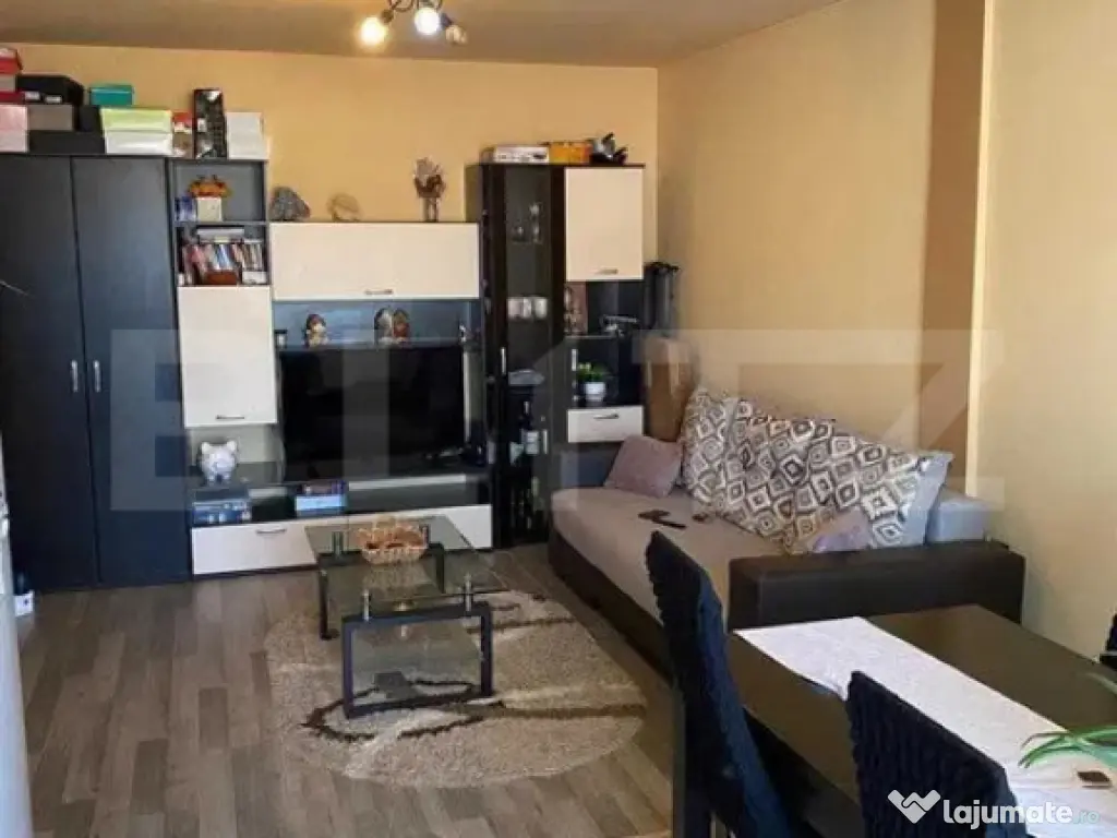 Apartament 2 camere, 46 mp, zona Cetății