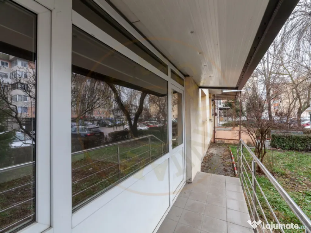 Apartament 5 camere parter zona Rolast-Jumbo