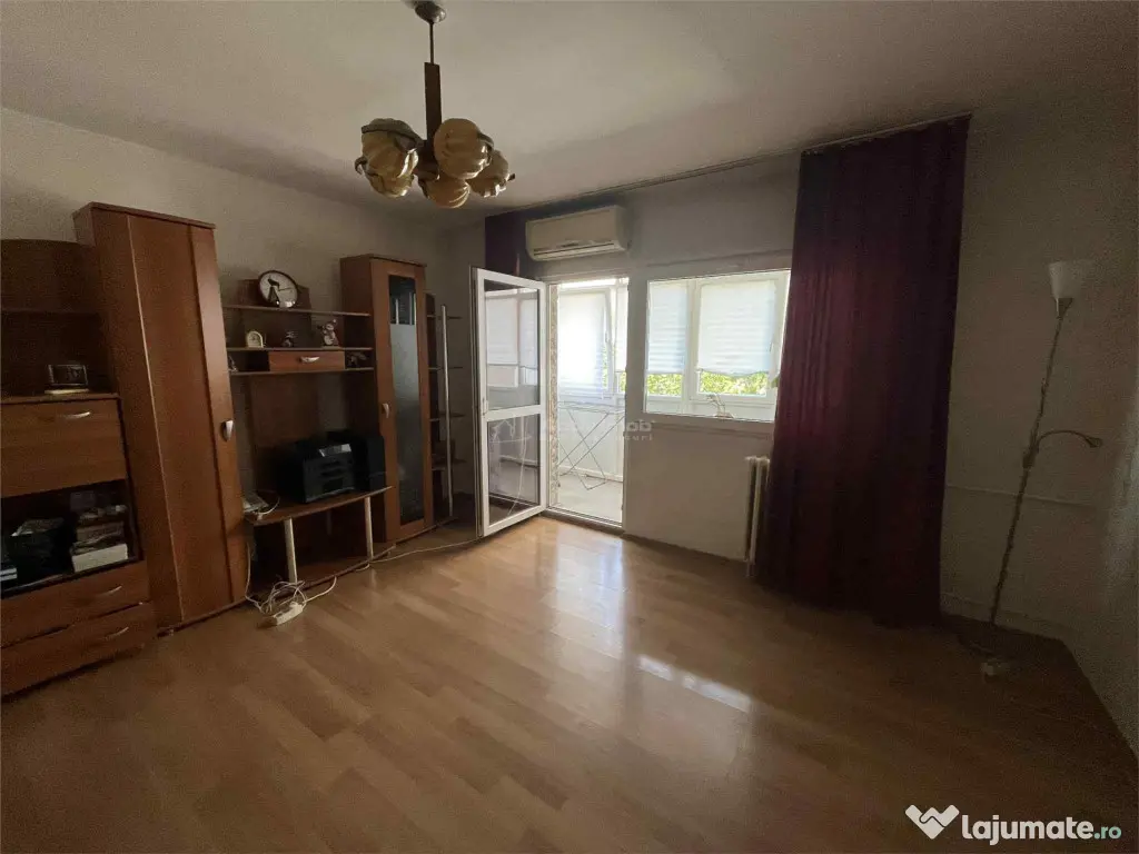 Apartament 3 camere - decomandat - Dr.Felix 