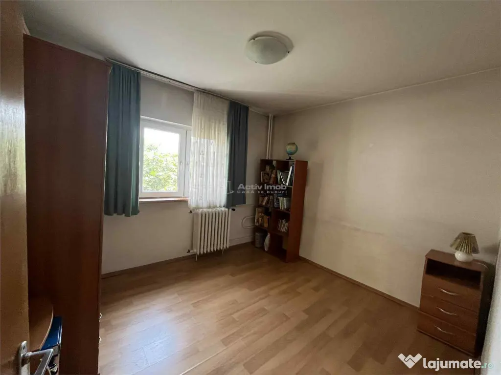 Apartament 3 camere - decomandat - Dr.Felix 