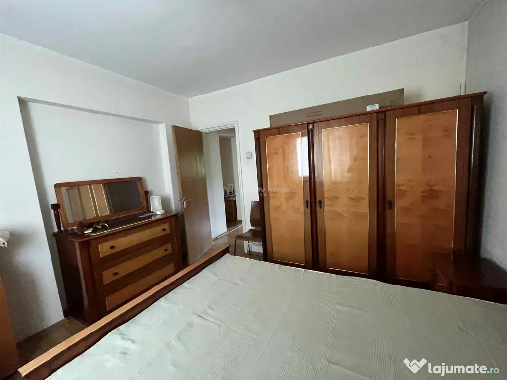 Apartament 3 camere - decomandat - Dr.Felix 