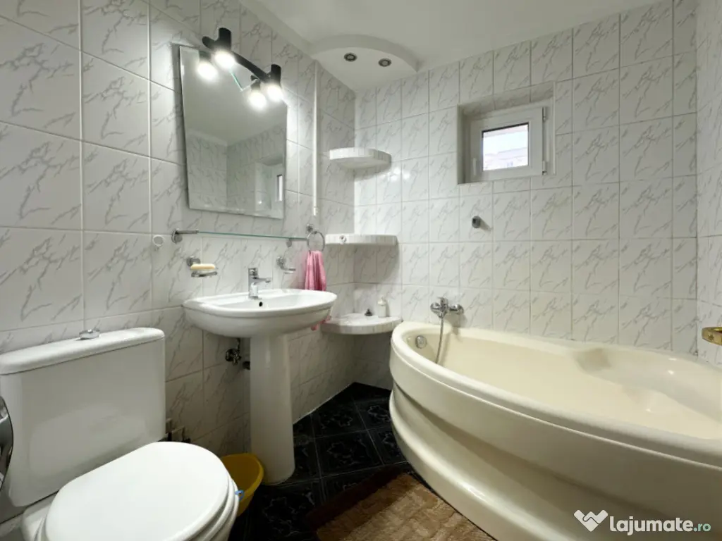 3 camere | 2 bai | Etaj 4 | Pasajul Mărășești | Unirii | 