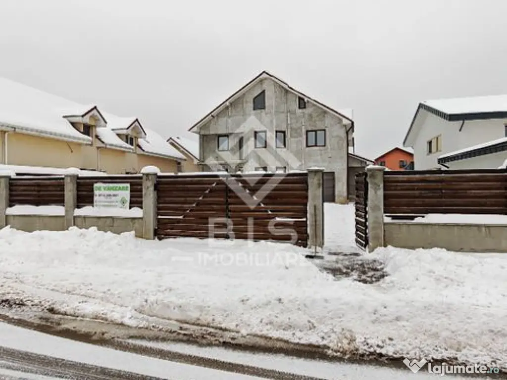 Casa Vila P+E - Zona Dedeman